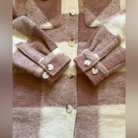 Roots Wool Shacket - Picture 5 of 10